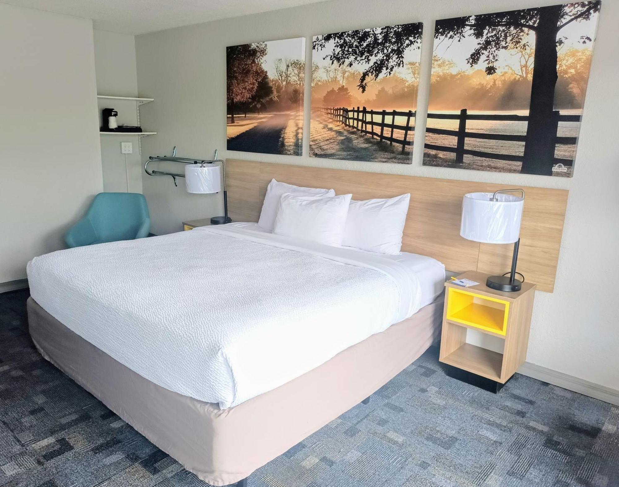 Days Inn By Wyndham Wildwood I-75 Extérieur photo