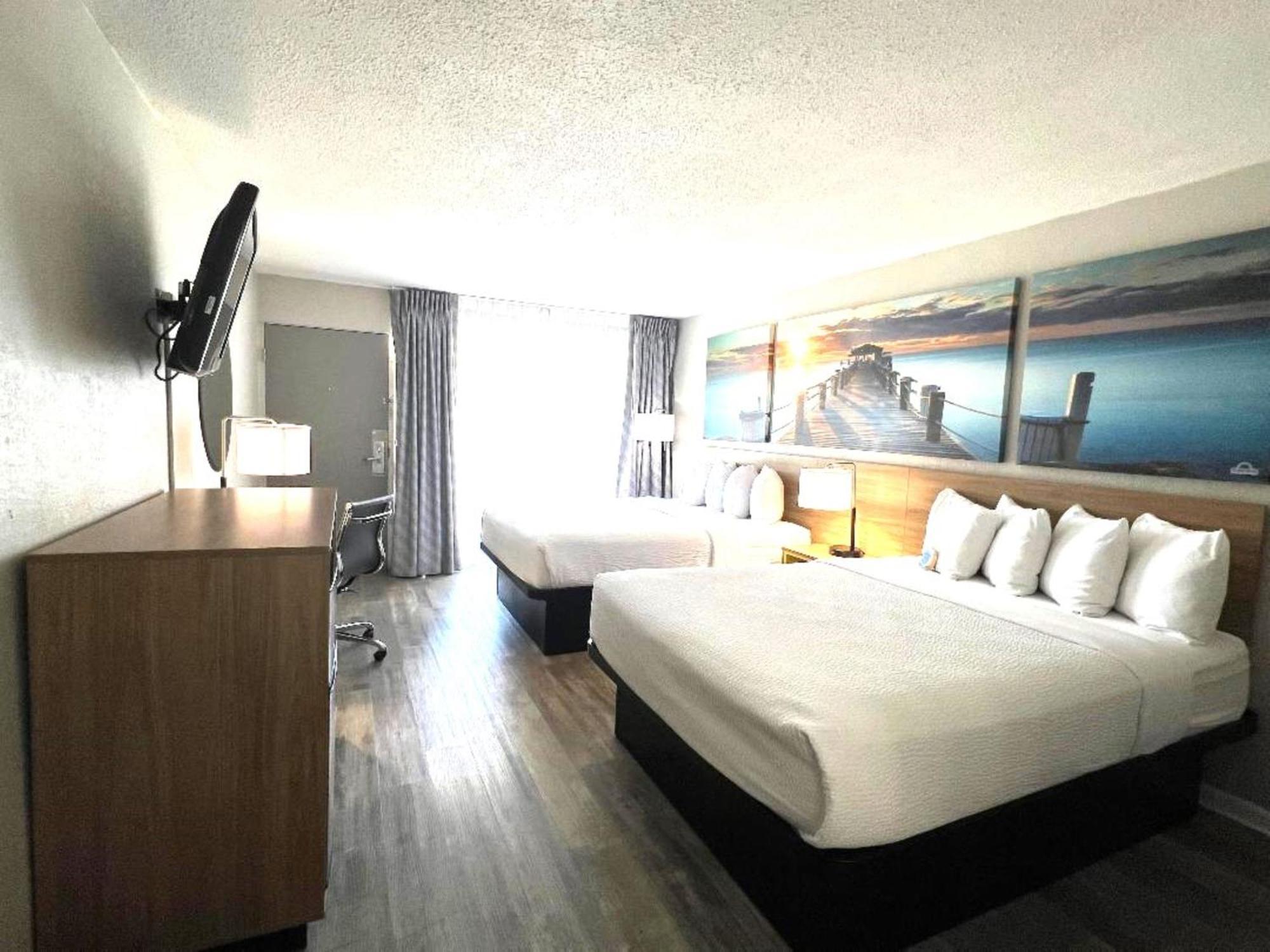 Days Inn By Wyndham Wildwood I-75 Extérieur photo