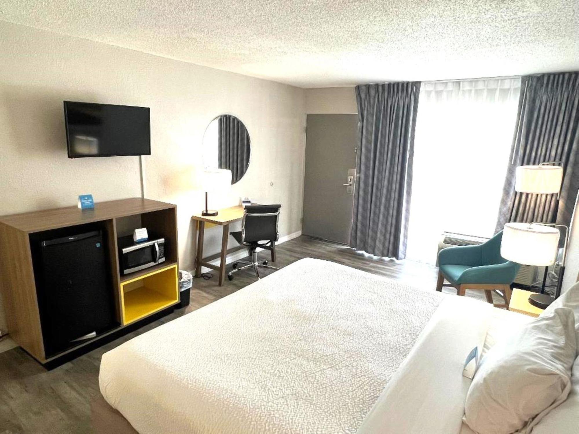 Days Inn By Wyndham Wildwood I-75 Extérieur photo